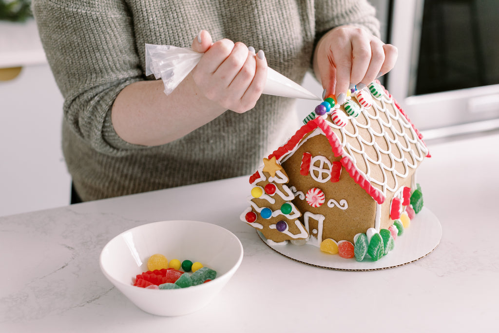 Gingerbread House Kit How To