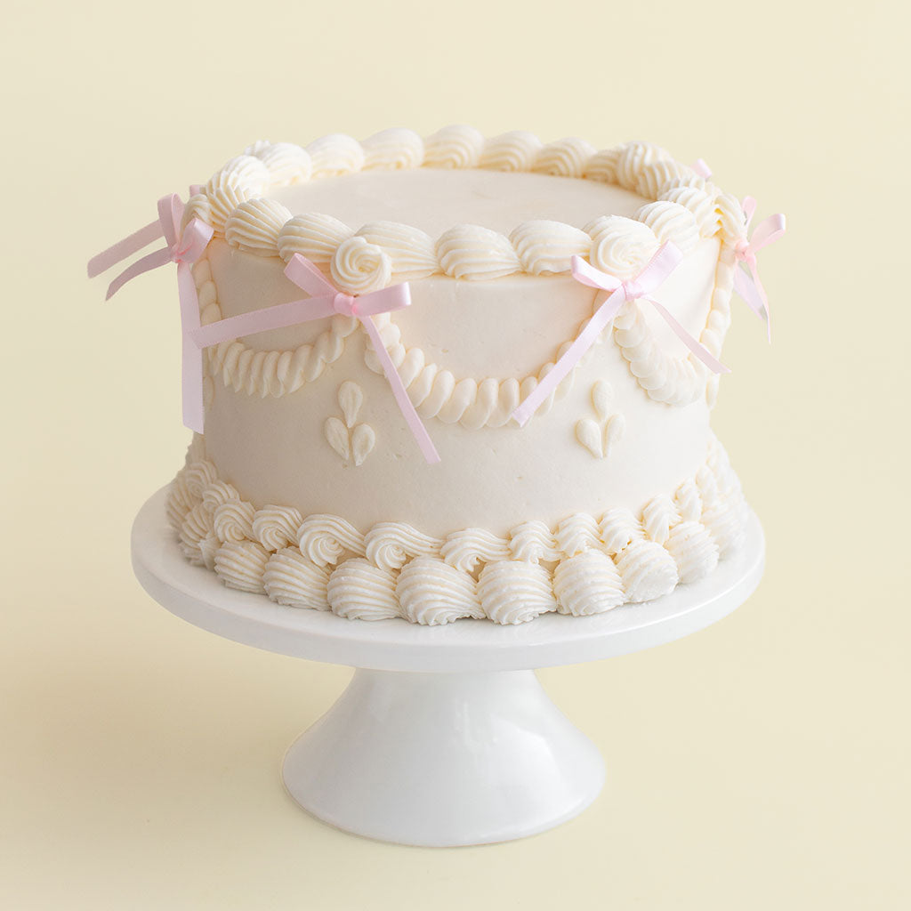 Bridgerton Bow Cake